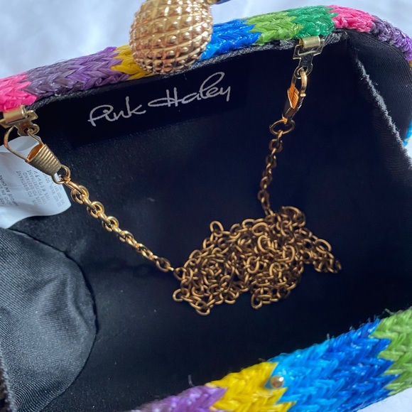 Pink Haley clutch - Picture 3 of 4